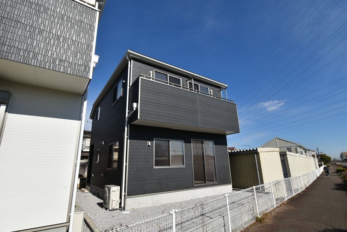 Kolet武蔵大和の物件外観写真