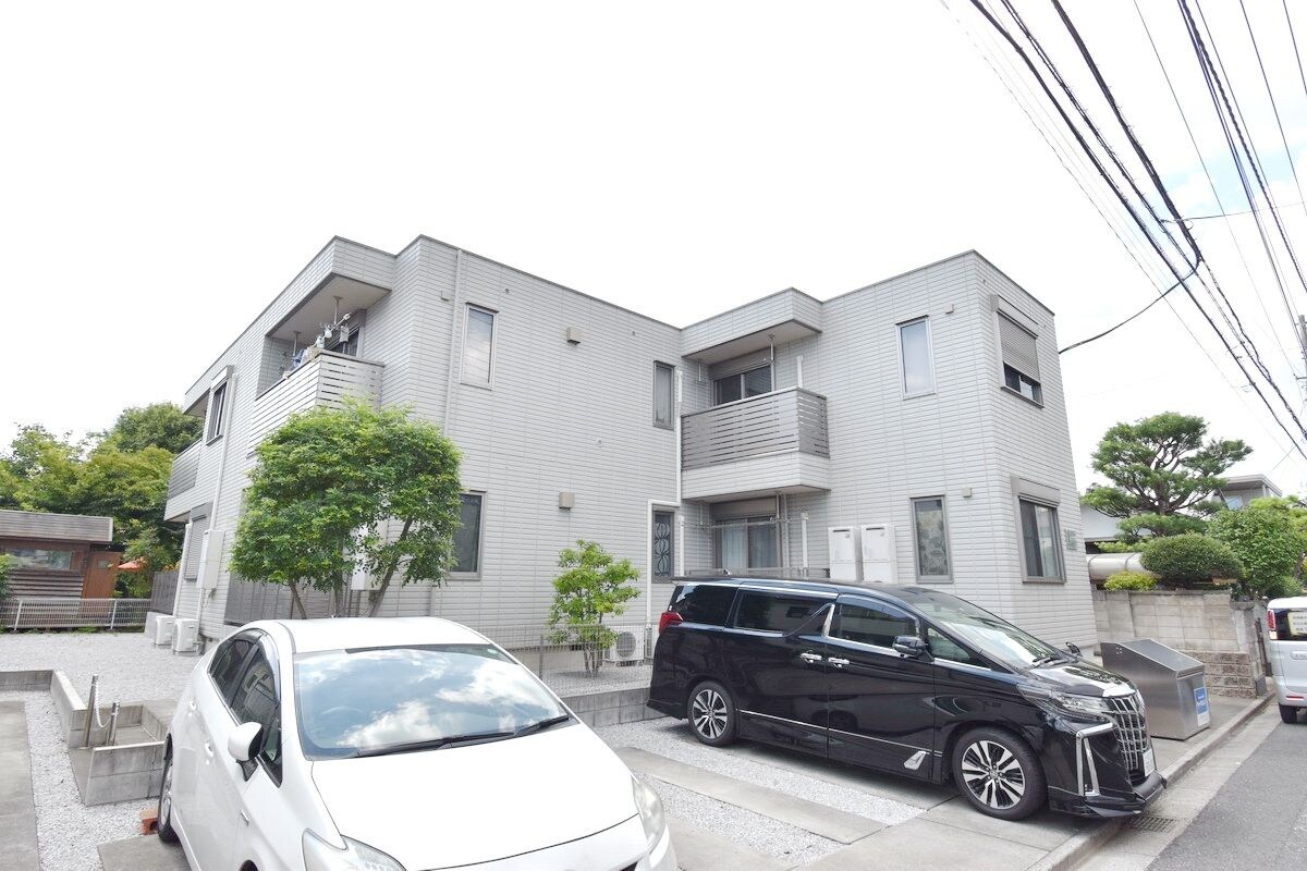 プレジールの物件外観写真