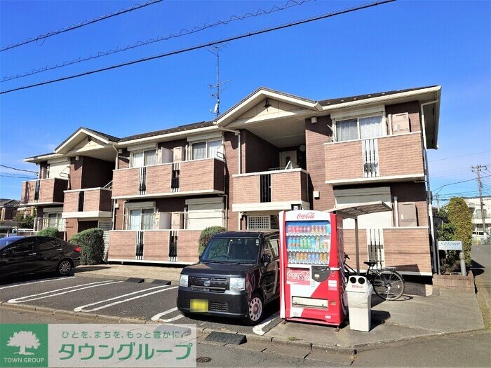 セジュールの物件外観写真