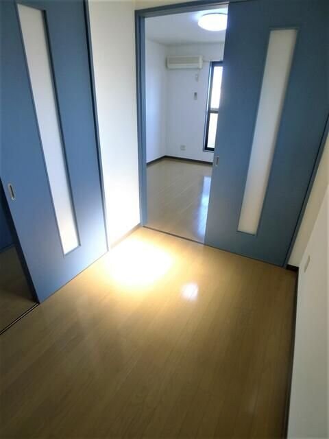 メゾンドELLEIIIの物件内観写真