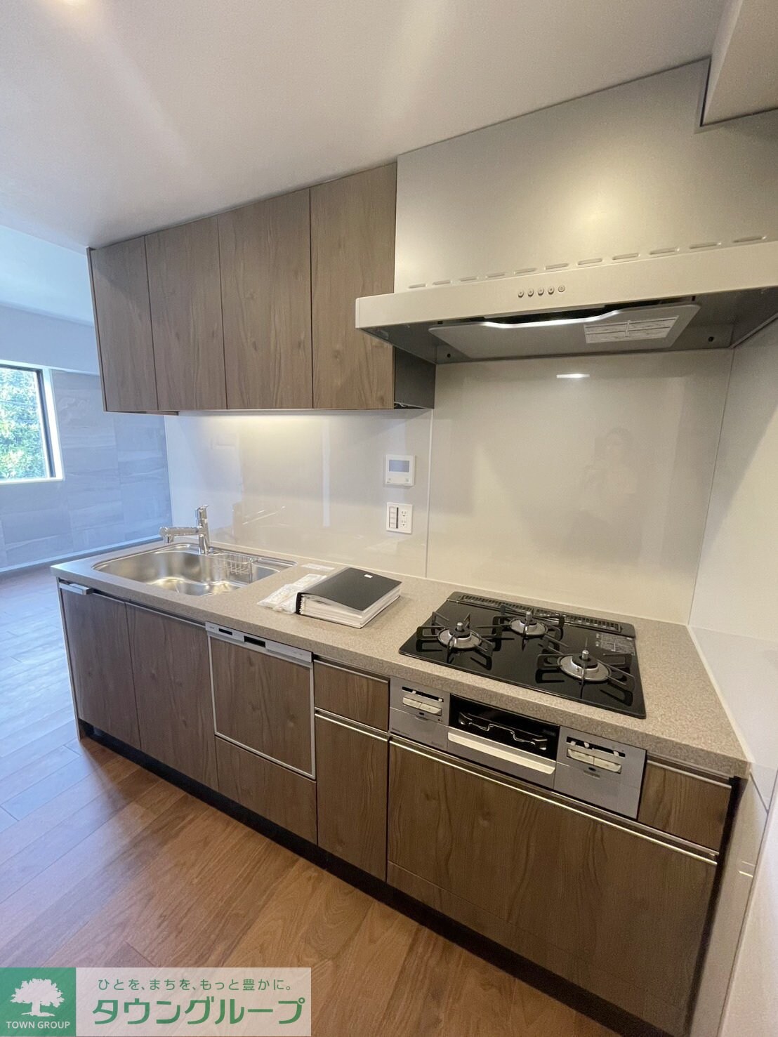 コンフォリア・リヴ八坂富士見の物件内観写真