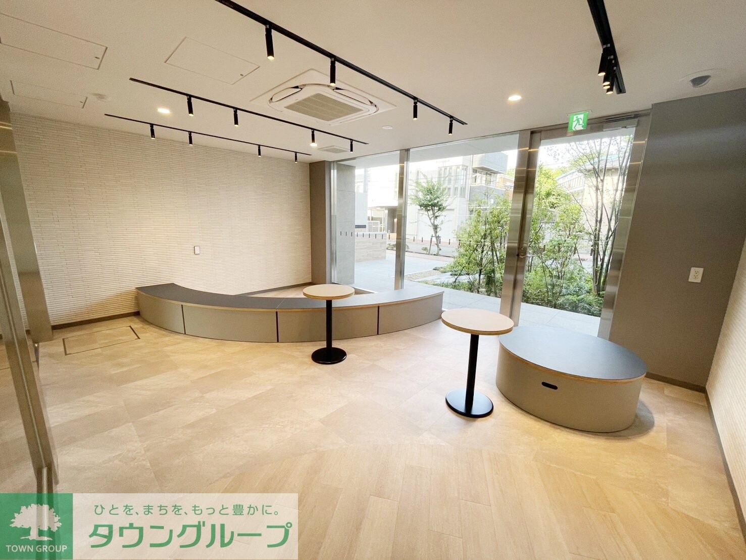 コンフォリア・リヴ八坂富士見の物件内観写真