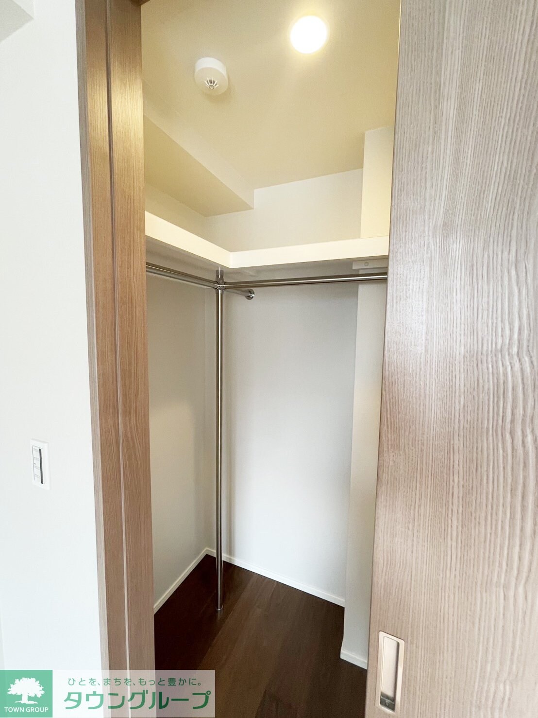 コンフォリア・リヴ八坂富士見の物件内観写真