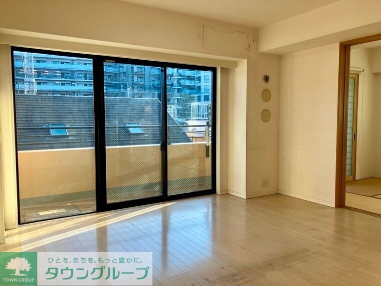 アーデル・フェリエ国立東の物件内観写真