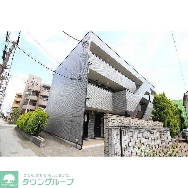 アンプルールフェール小山の物件外観写真