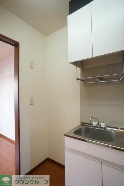 West Houseの物件内観写真