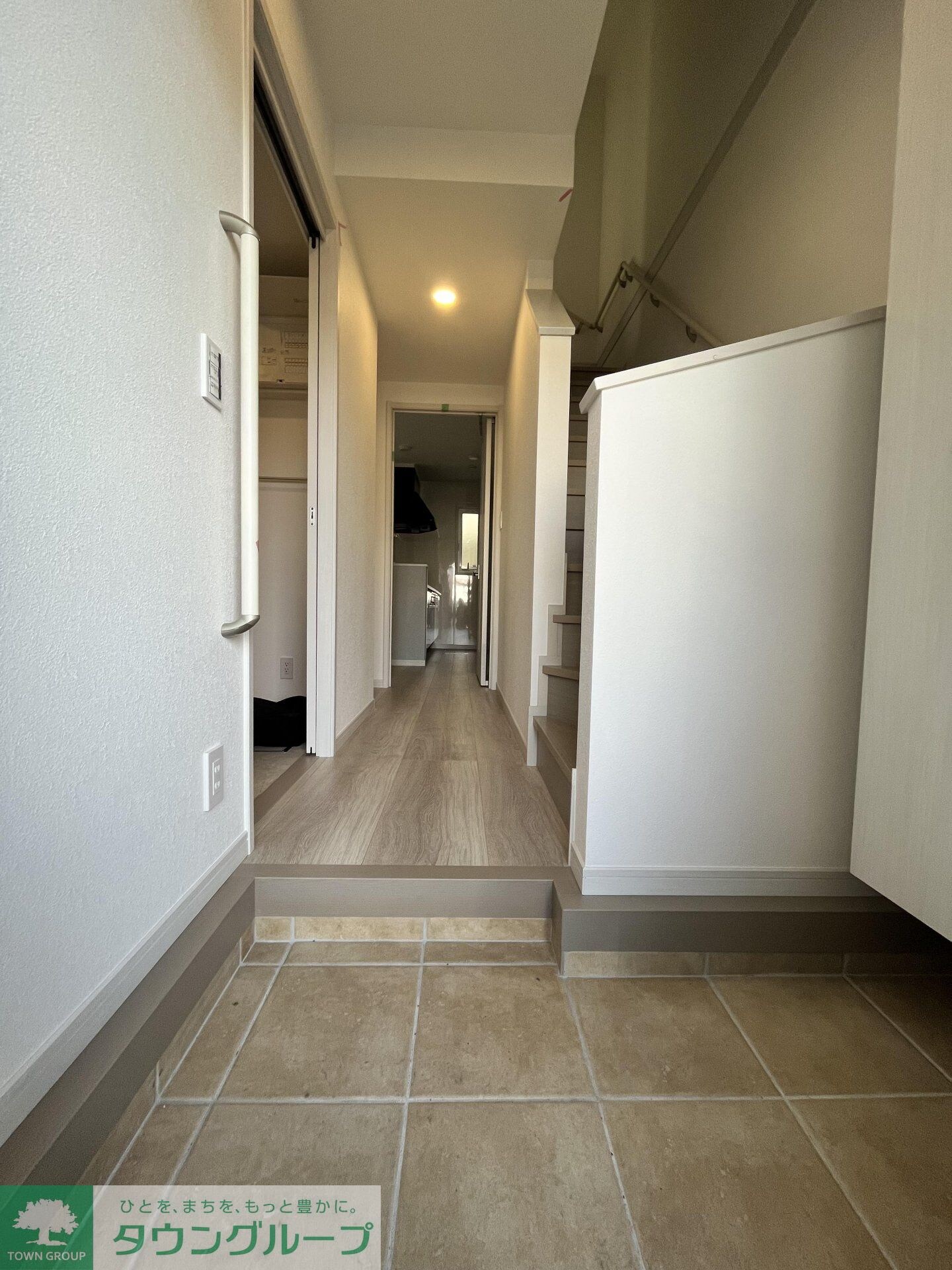 セレスティアル福生の物件内観写真