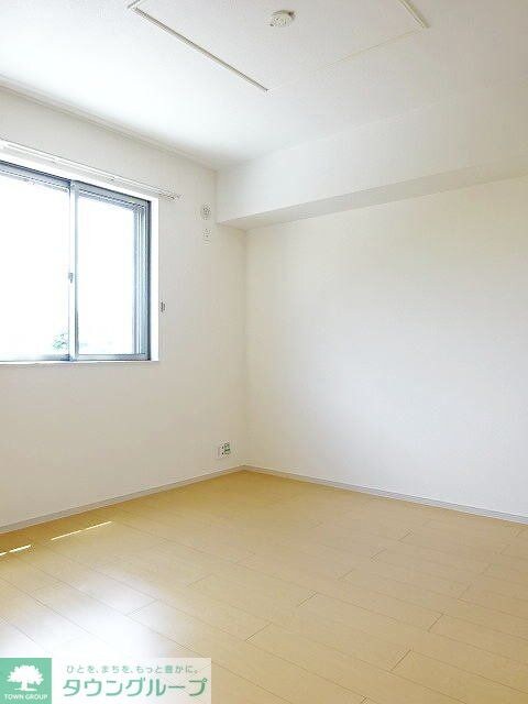 フェリーチェの物件内観写真