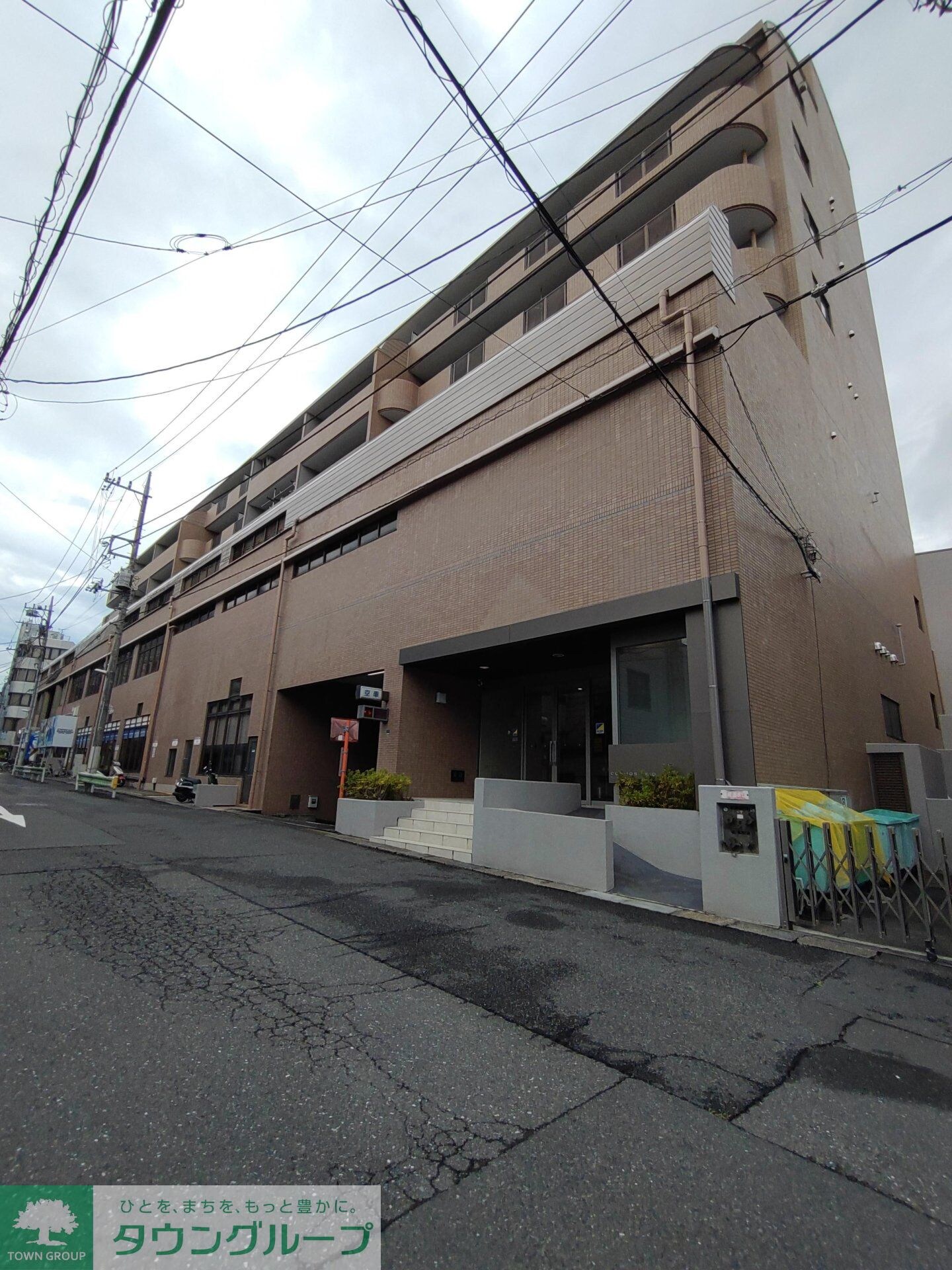 コスモリード八王子の物件外観写真