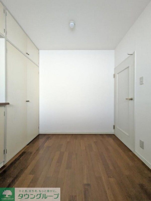 リフィーネめじろ台の物件内観写真