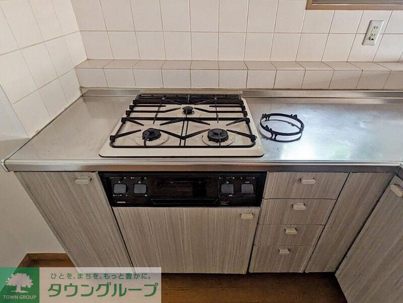 リフィーネめじろ台の物件内観写真