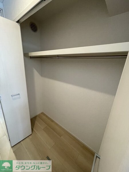 レジメント岸川の物件内観写真