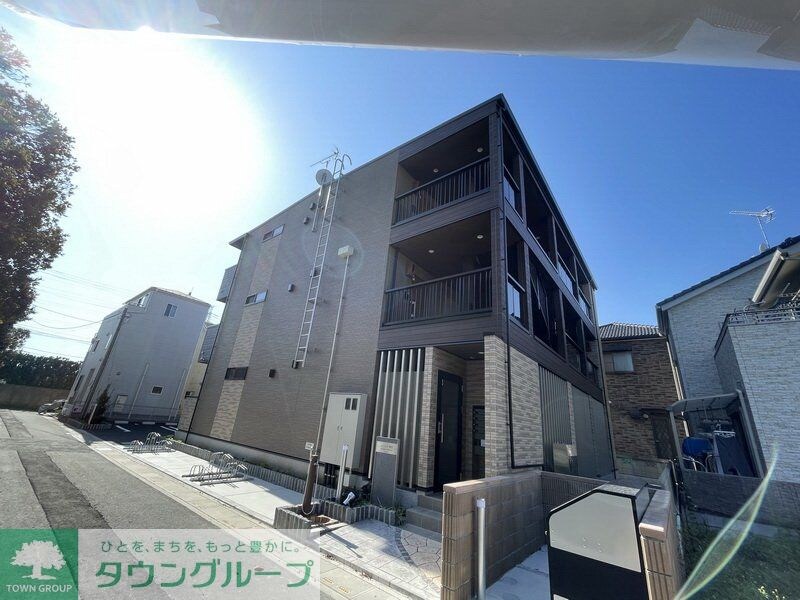 レジメント岸川の物件外観写真