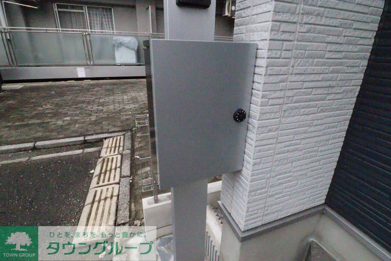 浦和区針ヶ谷4丁目戸建の物件内観写真