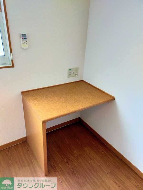 花梨II番館の物件内観写真