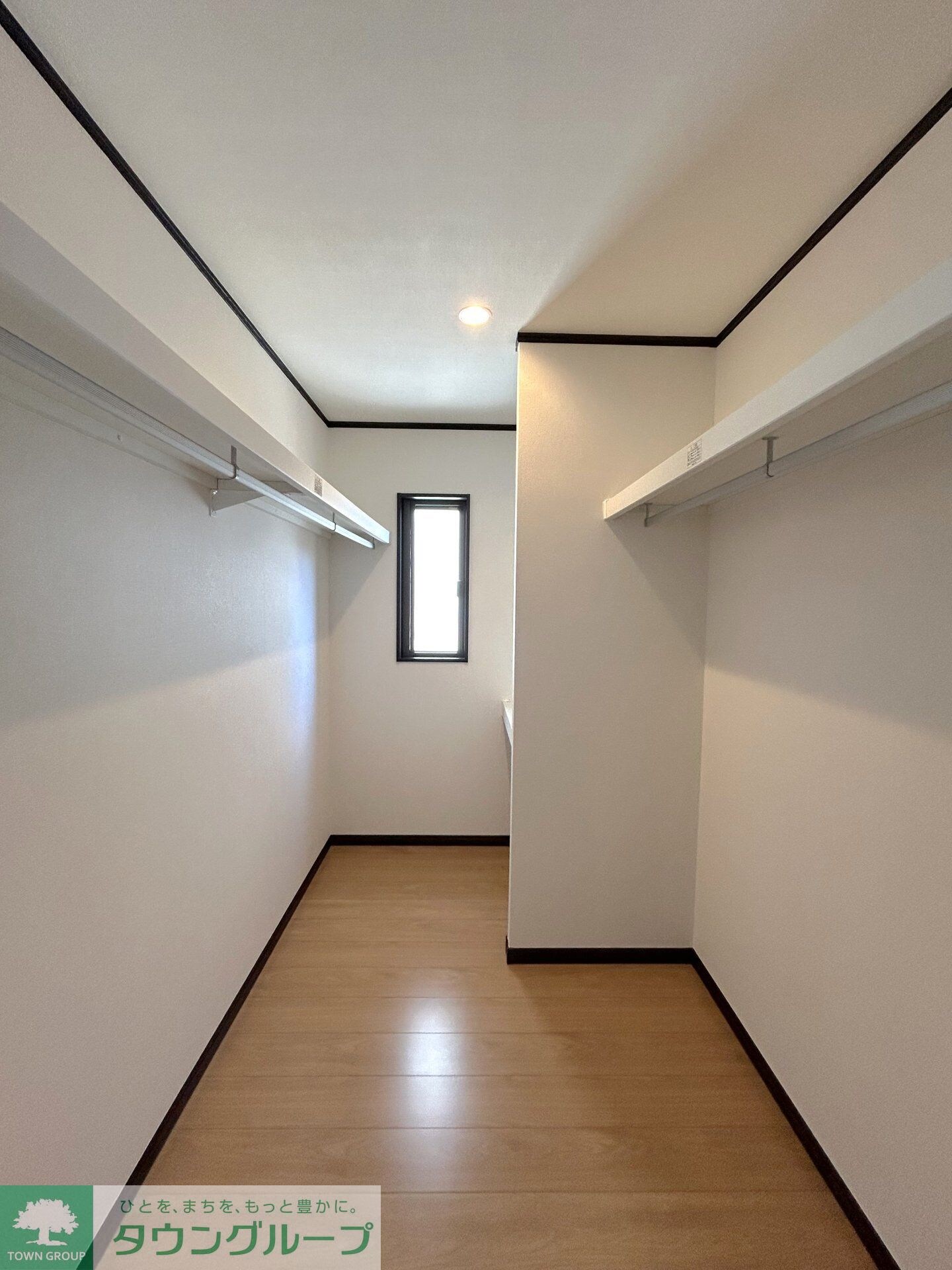 坂下町3丁目戸建の物件内観写真