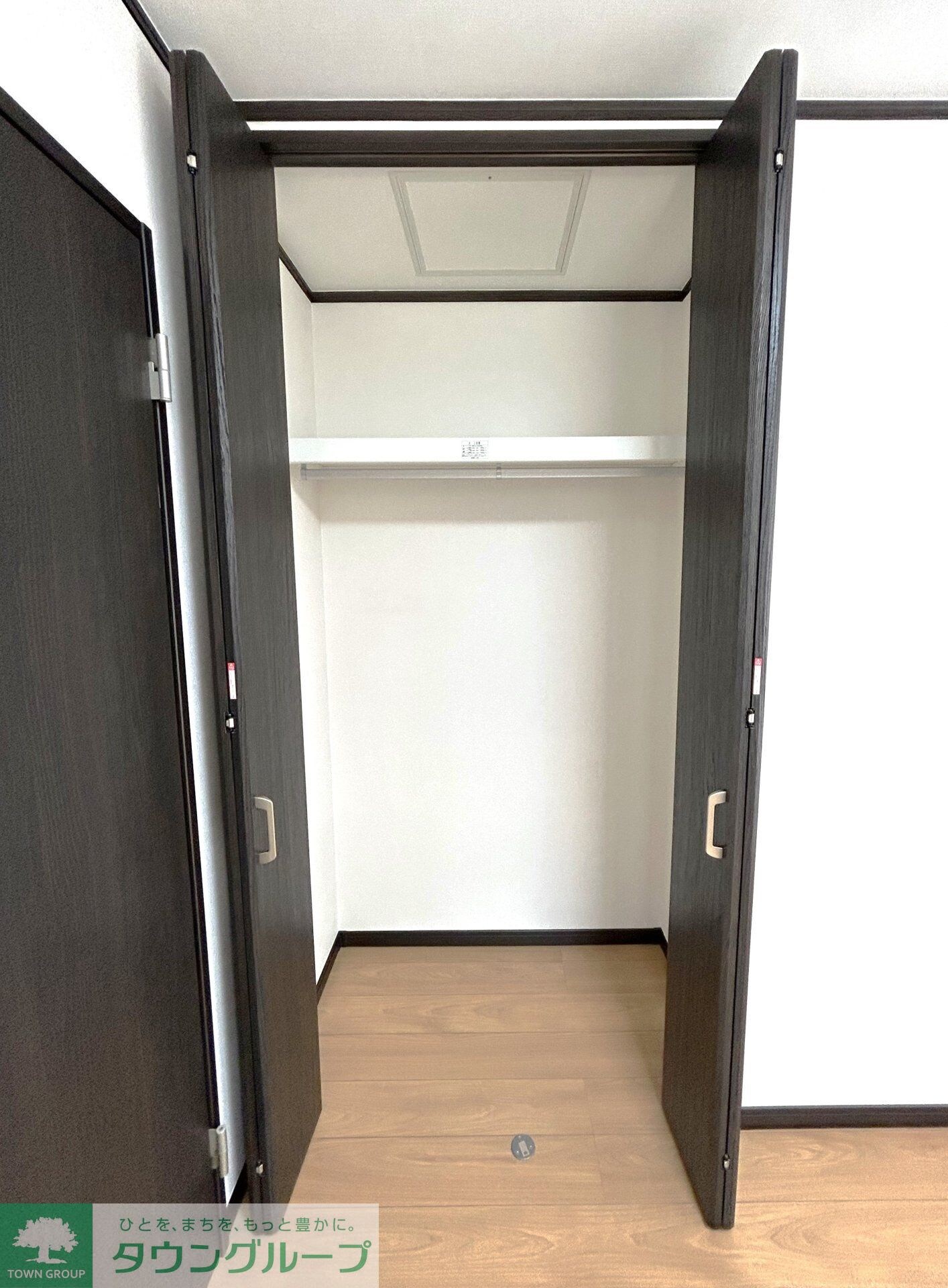 坂下町3丁目戸建の物件内観写真