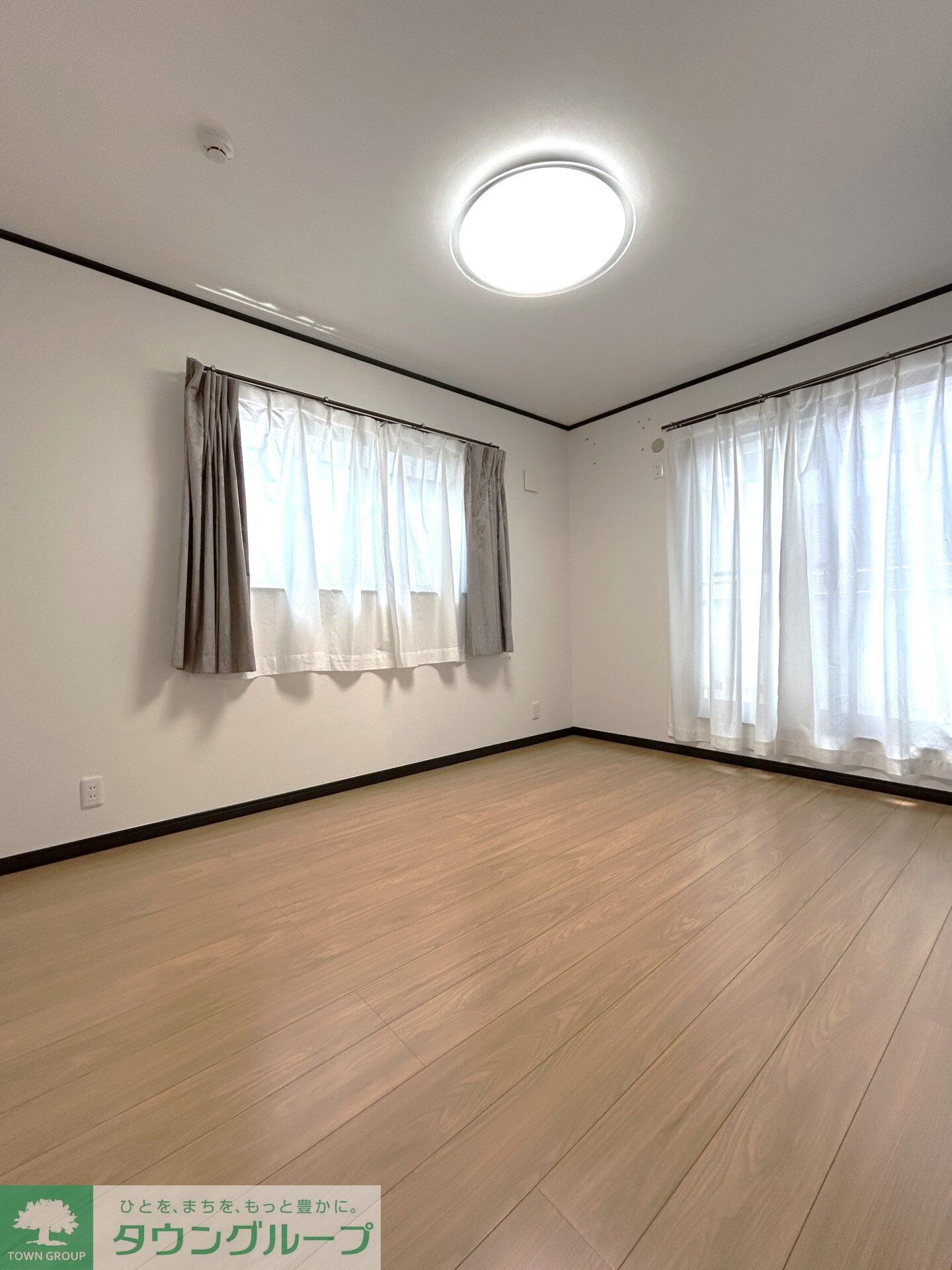 坂下町3丁目戸建の物件内観写真