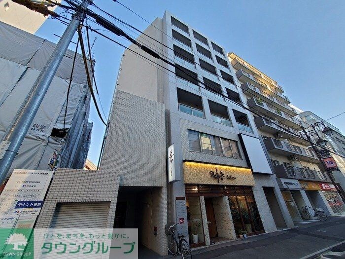 ラ・セネシオの物件外観写真