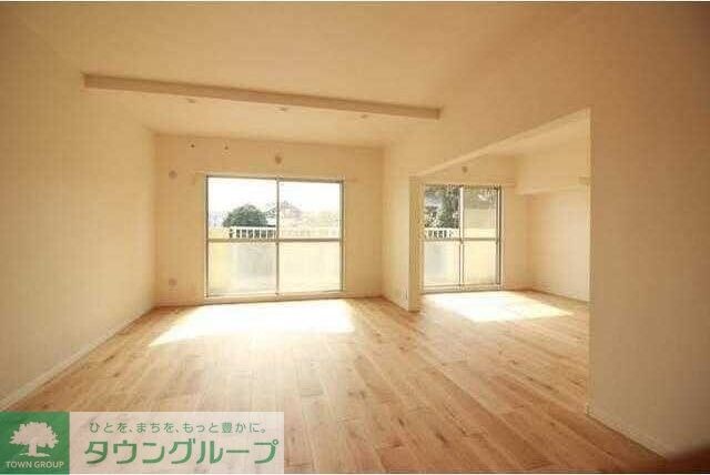 鷲崎ガーデンシャトレの物件内観写真