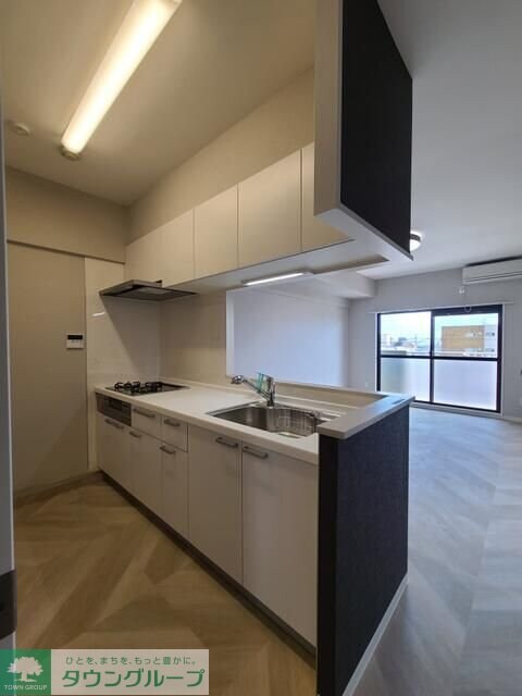 エマーレ南浦和(旧建物名ヒルズ神明の木)の物件内観写真