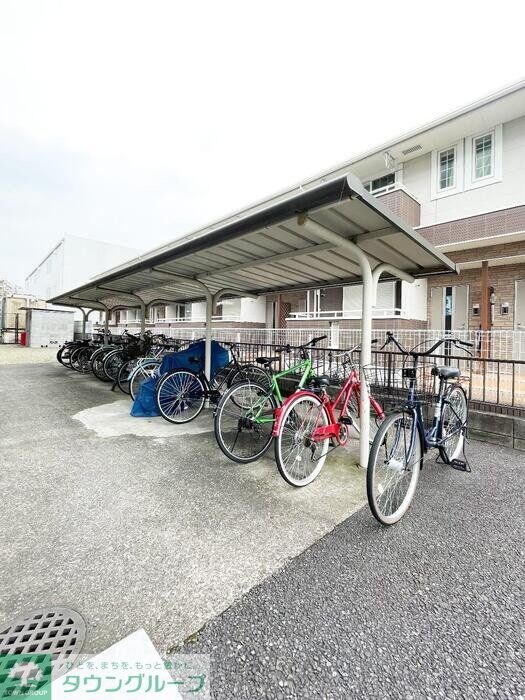 グローリアスハイツの物件内観写真