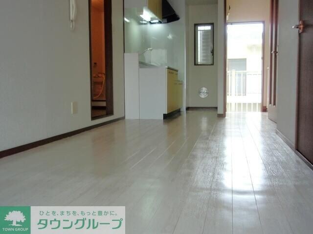 スリーゼロジュマンの物件内観写真