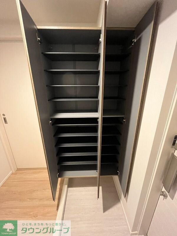 カーム レジデンス プロローグの物件内観写真