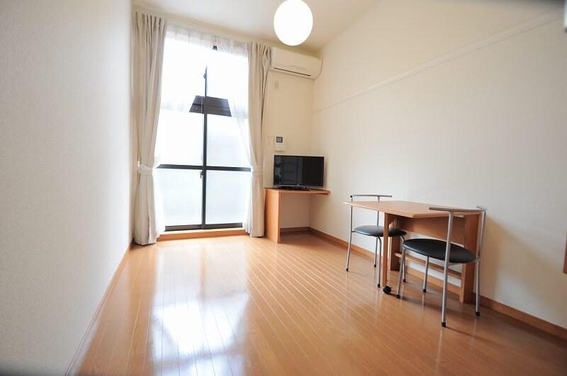 レオパレスラ ティーダの物件内観写真