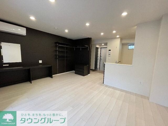 サン フォレストVの物件内観写真