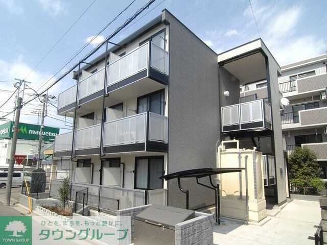 レオパレスさざんかの物件外観写真