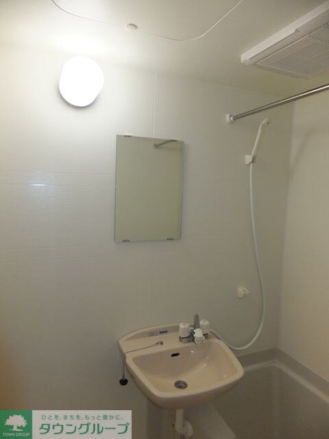 レオパレスプリムロウズの物件内観写真