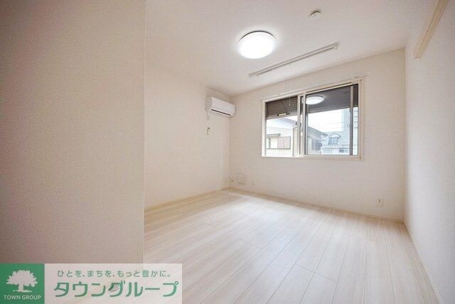 ホワイトヴィラの物件内観写真