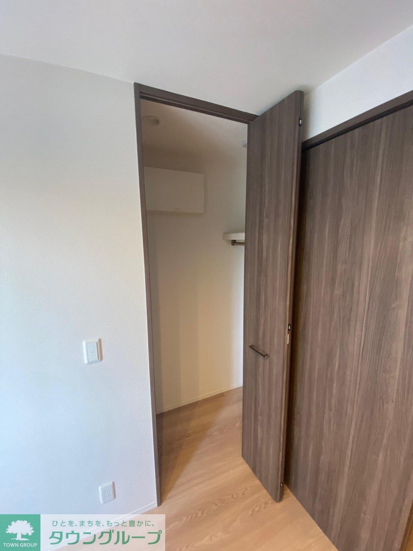 ノーブルラフィネ白幡の物件内観写真