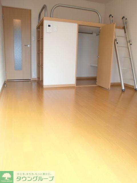 レオパレスエミールプラザの物件内観写真