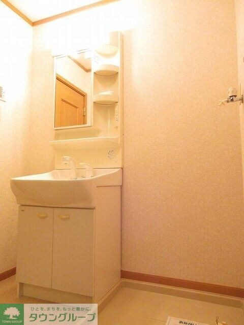 レーベンツォーネの物件内観写真