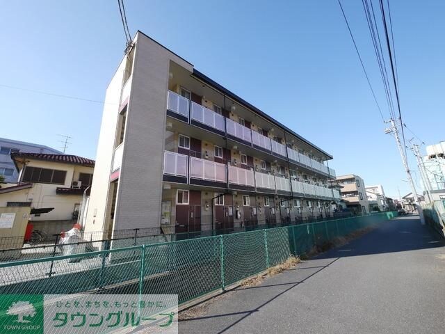 レオパレスAKANEの物件外観写真