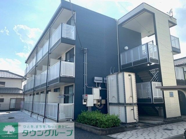 レオパレスボヌール久喜の物件外観写真