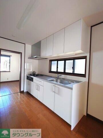 植竹町戸建て 2階の物件内観写真