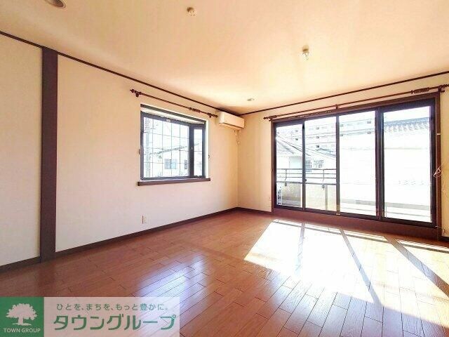 植竹町戸建て 2階の物件内観写真