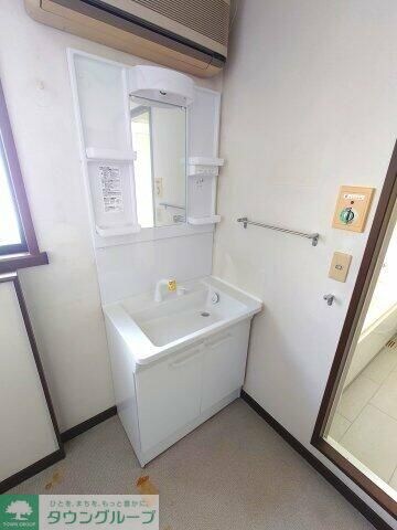 植竹町戸建て 2階の物件内観写真