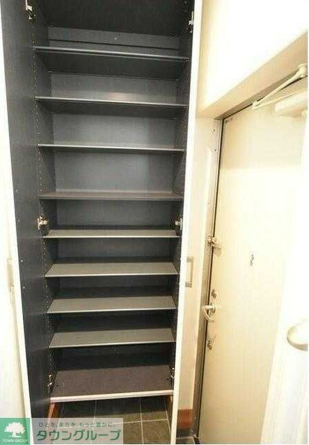 サニーサイドコートBの物件内観写真