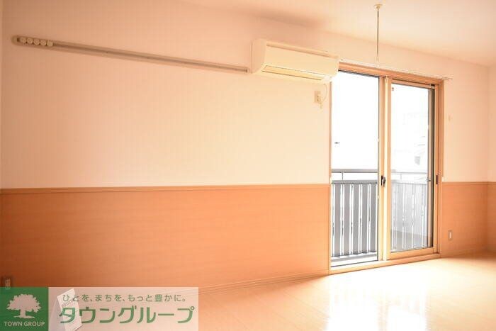 リビングタウン三橋の物件内観写真