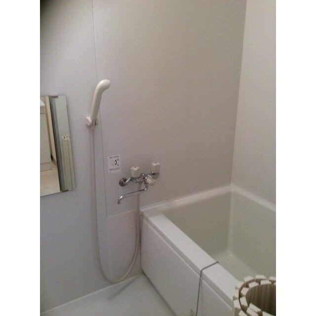 信栄マンションの物件内観写真