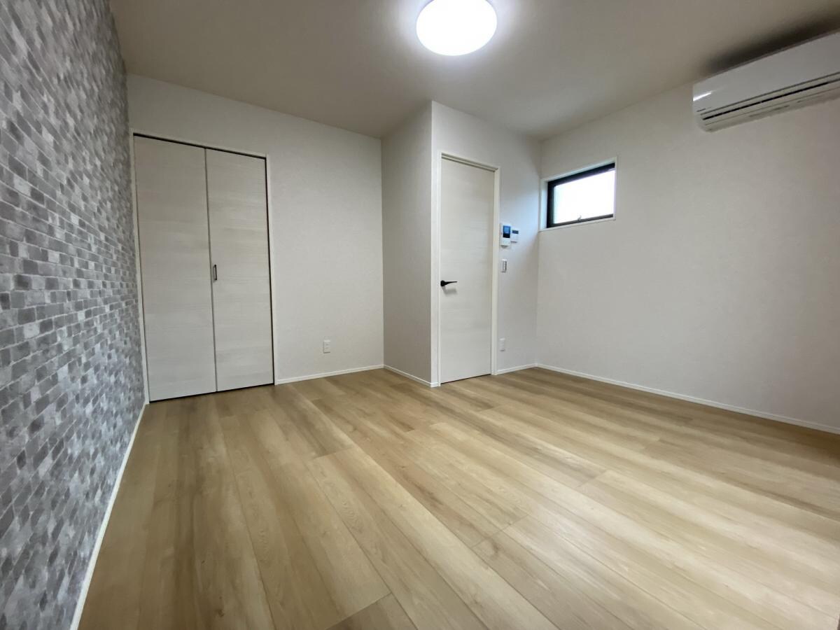 モナーク越谷の物件内観写真