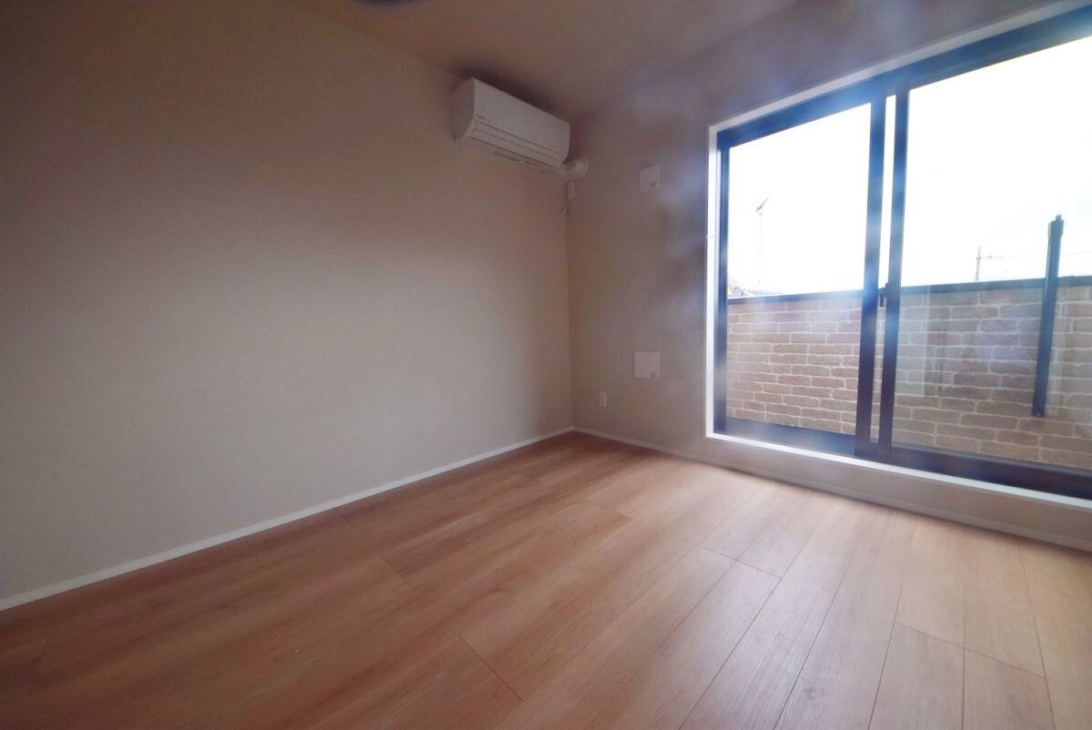 モナーク越谷の物件内観写真