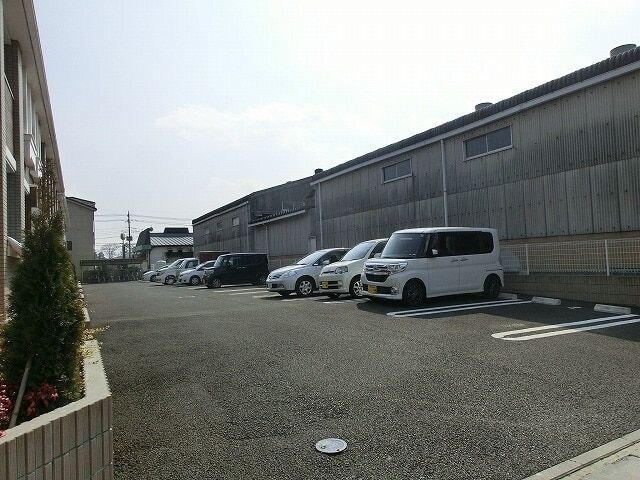 グラース・アビタシオンIIの物件内観写真