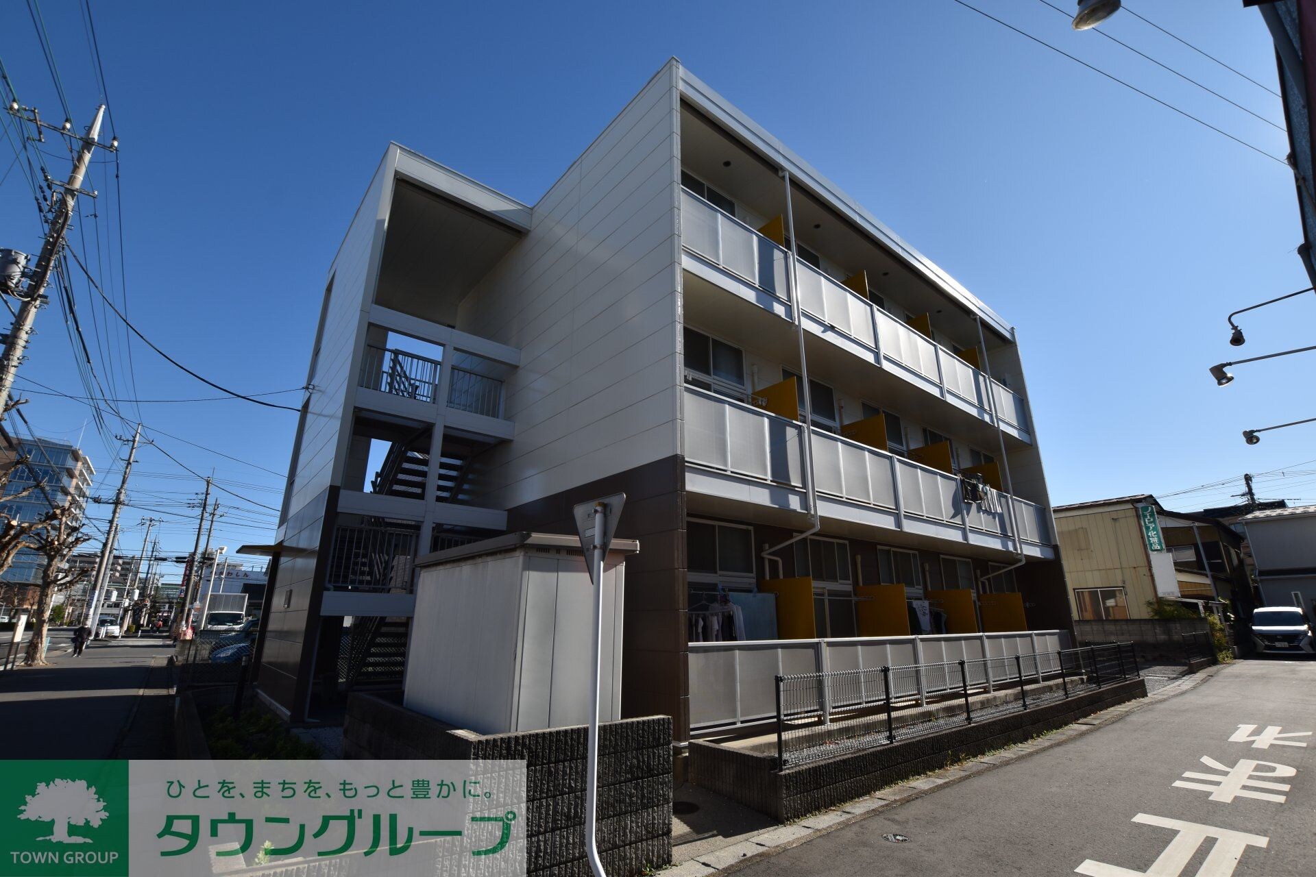 レオパレスロイヤルシティ茜の物件外観写真