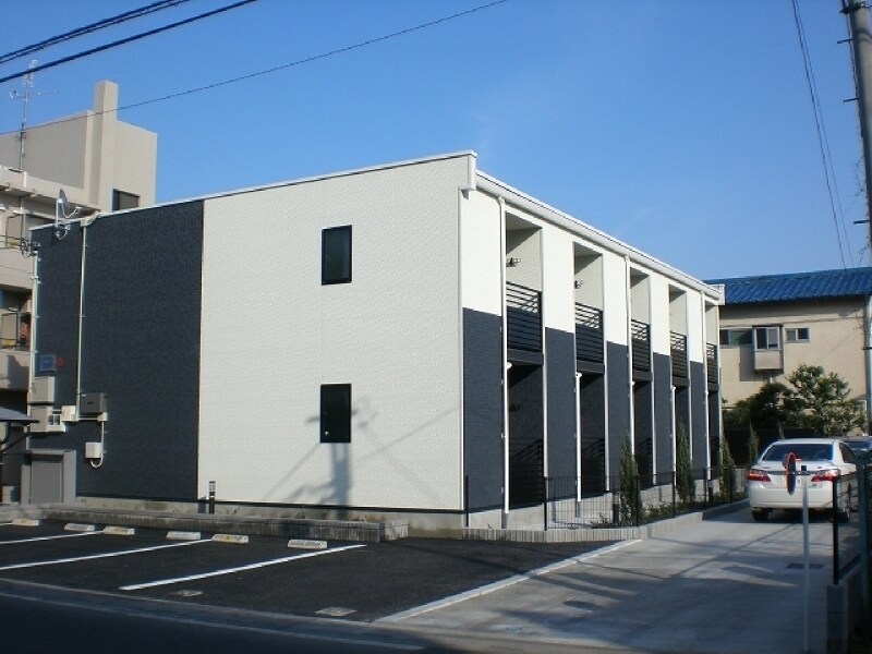 レオネクストチェリーガーデンの物件外観写真