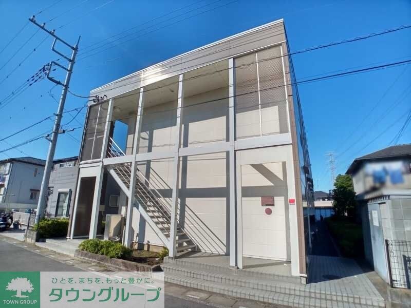 レオパレスプラムフローラの物件外観写真